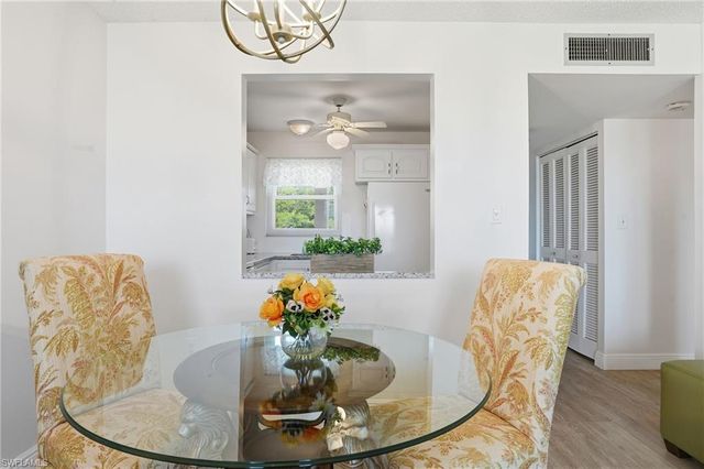 300 Forest Lakes BLVD # 207, Naples, FL 34105