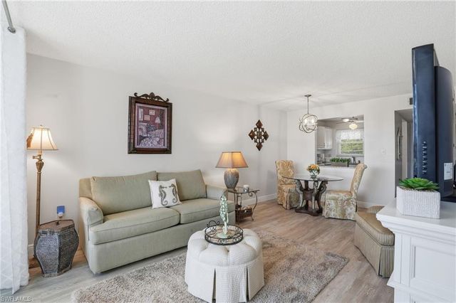 300 Forest Lakes BLVD # 207, Naples, FL 34105
