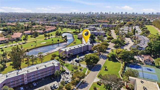 300 Forest Lakes BLVD # 207, Naples, FL 34105