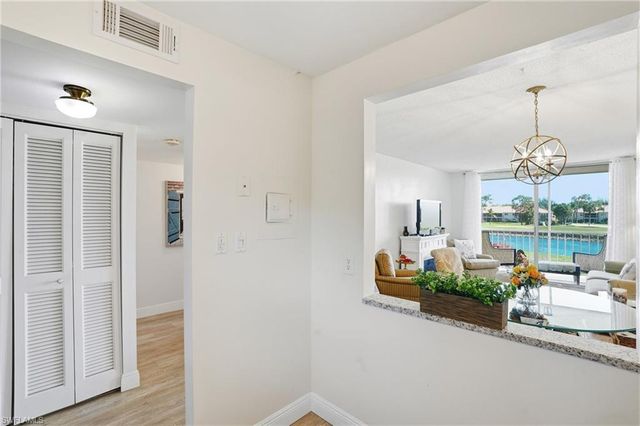 300 Forest Lakes BLVD # 207, Naples, FL 34105