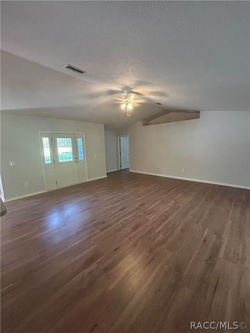 3075 E Crown Drive, Inverness, FL 34453