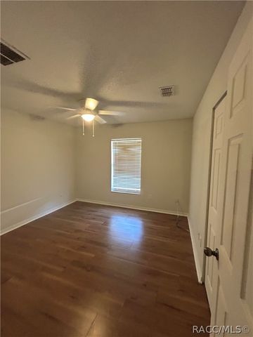 3075 E Crown Drive, Inverness, FL 34453
