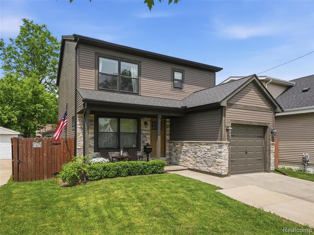 70 W Shevlin Avenue, Hazel Park, MI 48030