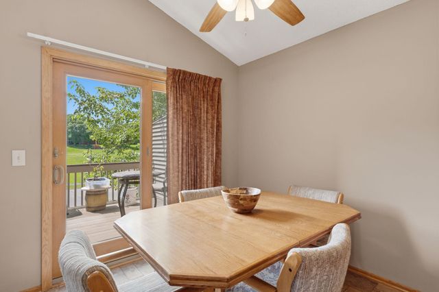 1589 Four Oaks Road, Eagan, MN 55121