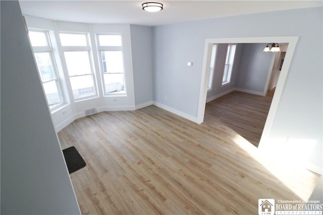 228 King Street, Dunkirk, NY 14048