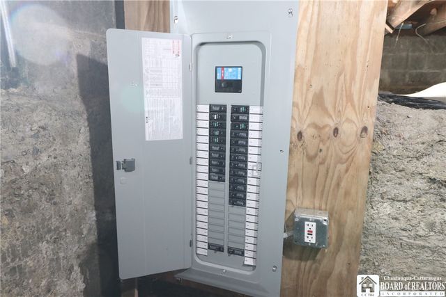 228 King Street, Dunkirk, NY 14048