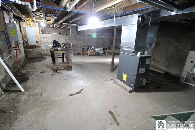 228 King Street, Dunkirk, NY 14048