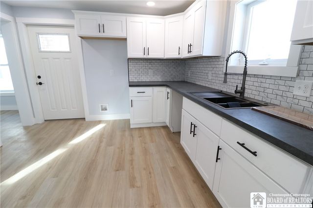 228 King Street, Dunkirk, NY 14048