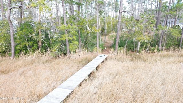 252 Jonaquins Drive, Beaufort, NC 28516