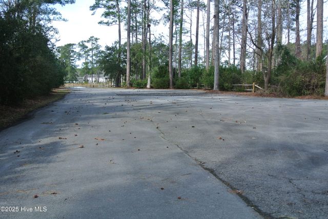 252 Jonaquins Drive, Beaufort, NC 28516