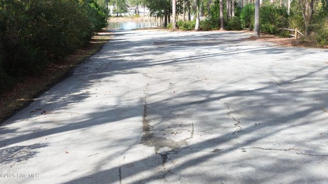 252 Jonaquins Drive, Beaufort, NC 28516