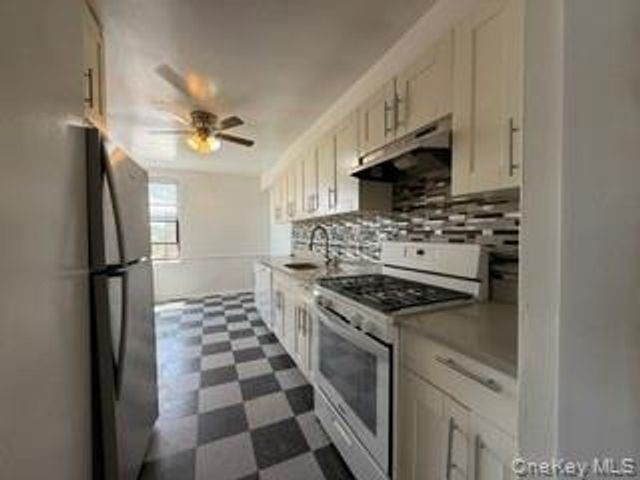 108-49 63rd Avenue 6E, Forest Hills, NY 11375