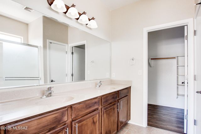 7040 S Camino De Ayer, Tucson, AZ 85746