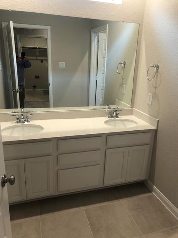 3107 Flower Market Lane, Houston, TX 77080