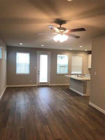 3107 Flower Market Lane, Houston, TX 77080