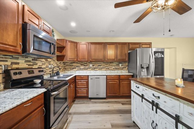 20963 E COLONIAL DRIVE, Christmas, FL 32709