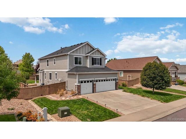 493 Sudbury St, Castle Rock, CO 80104
