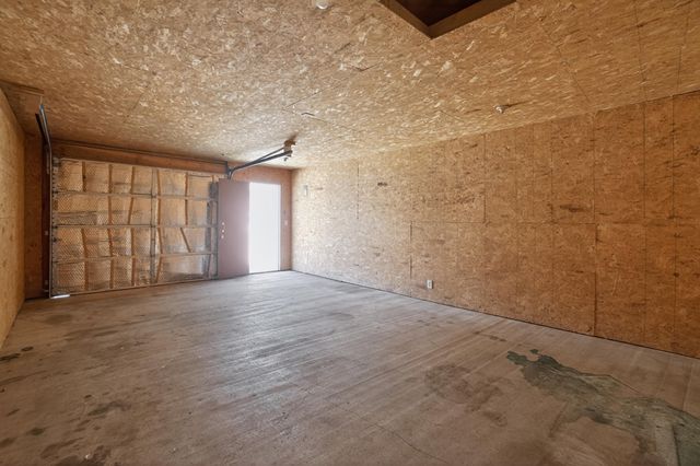 4013 TWIN CITY Drive, Council Bluffs, IA 51501