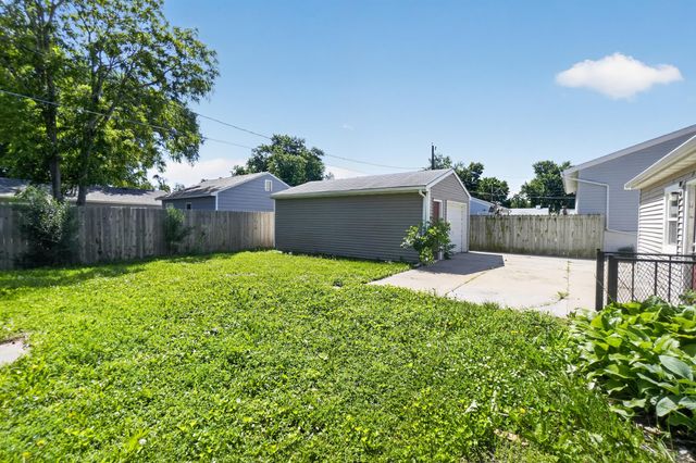 4013 TWIN CITY Drive, Council Bluffs, IA 51501