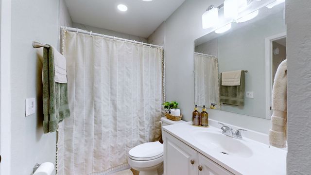 810 Bellevue Rd Apt 213, Nashville, TN 37221