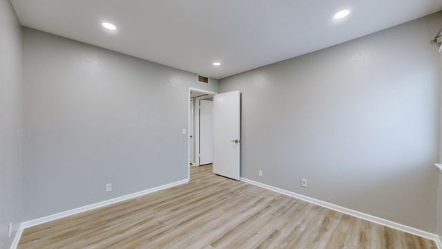 810 Bellevue Rd Apt 213, Nashville, TN 37221