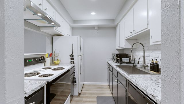 810 Bellevue Rd Apt 213, Nashville, TN 37221