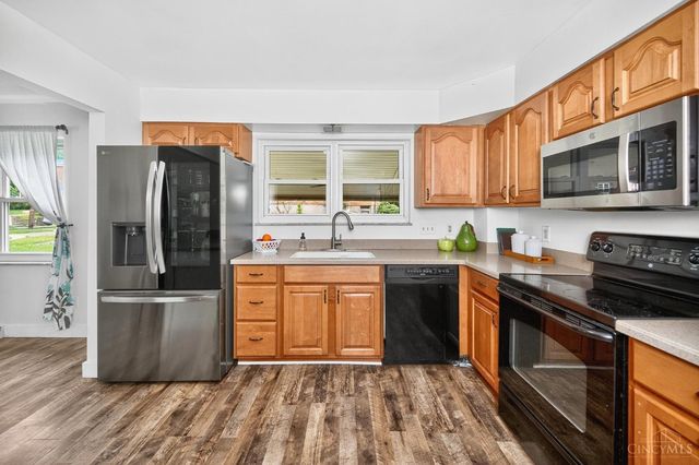 6103 Seiler Drive, Green Twp, OH 45239
