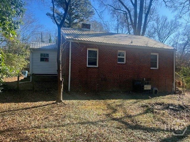 121 Hilltop Road, Athens, GA 30605