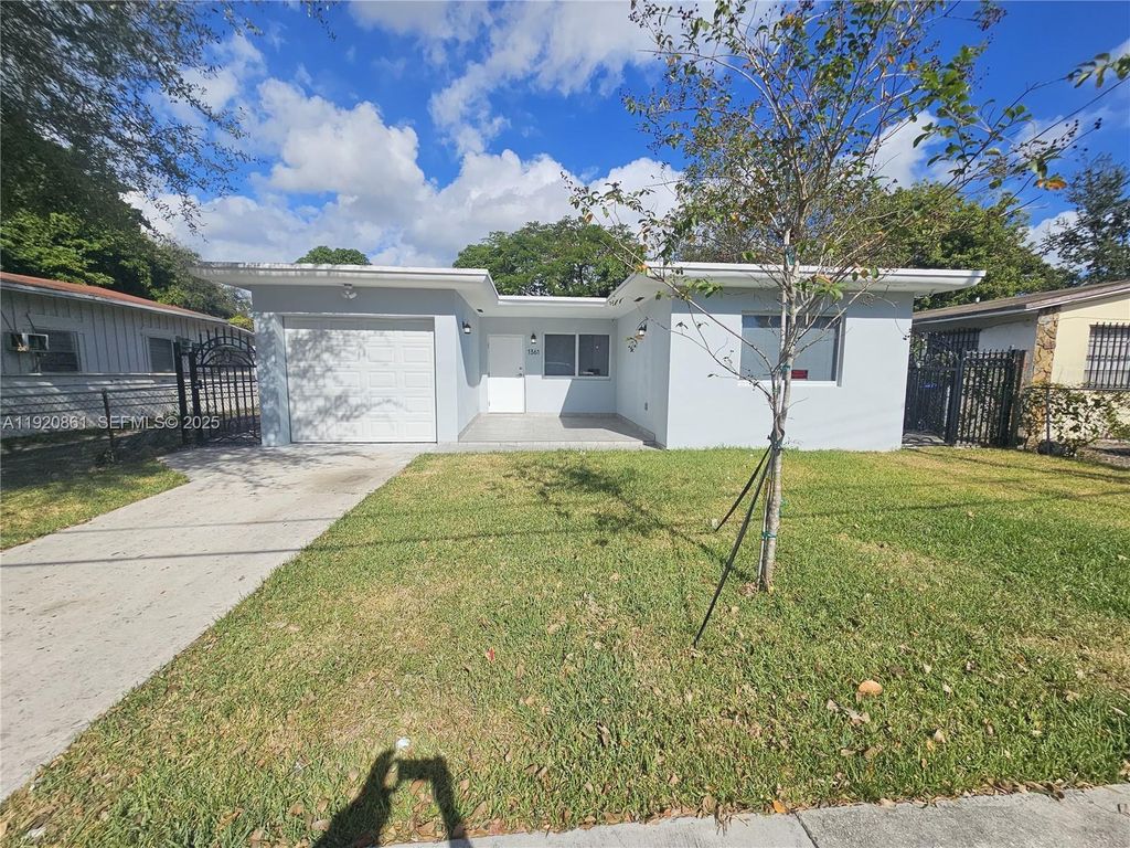 1361 NW 29th Ter, Miami, FL 33142