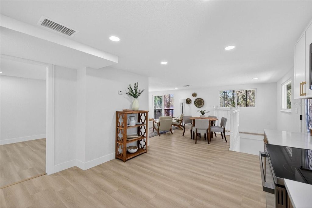 Image 29 of property listing at 8940 WICKER LANE, New Port Richey, FL 34654