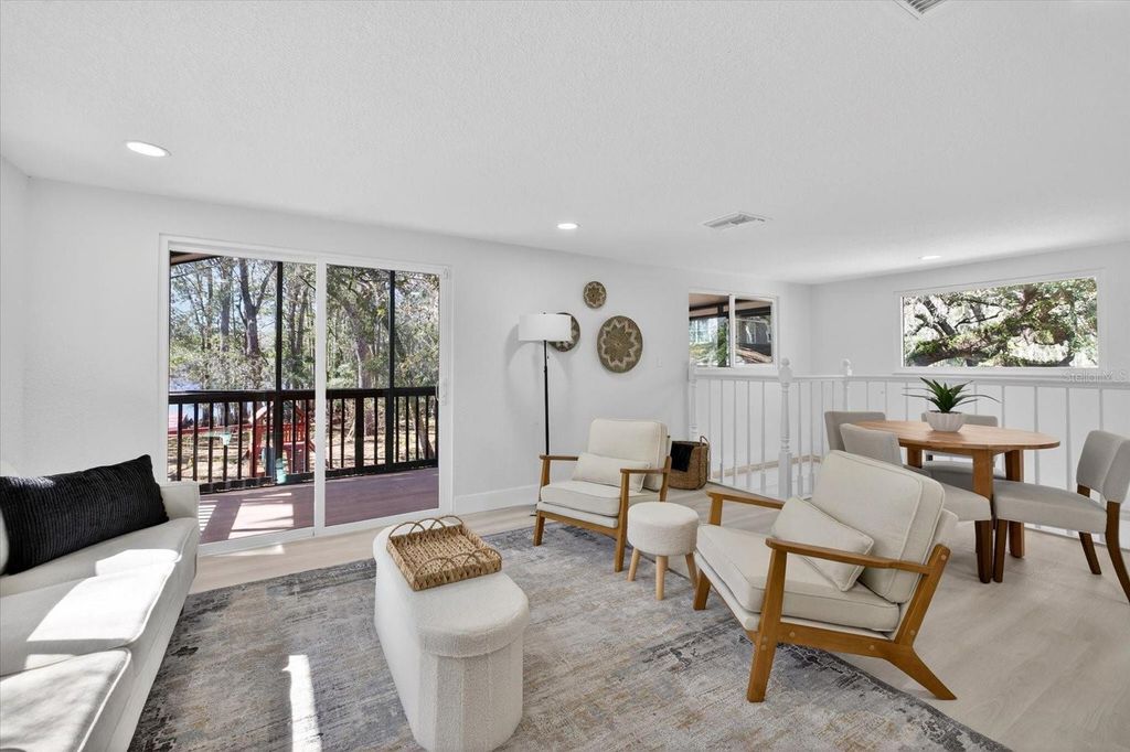 Image 31 of property listing at 8940 WICKER LANE, New Port Richey, FL 34654