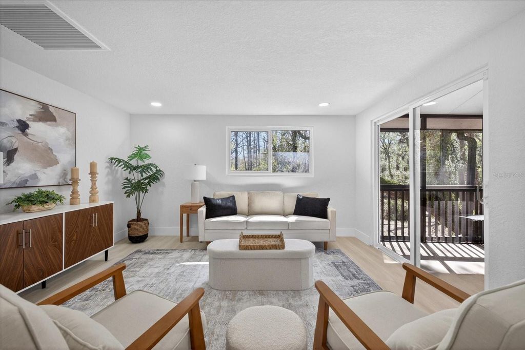 Image 32 of property listing at 8940 WICKER LANE, New Port Richey, FL 34654