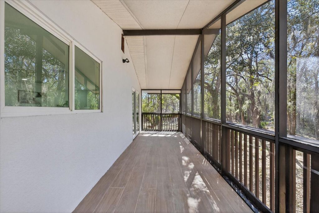 Image 42 of property listing at 8940 WICKER LANE, New Port Richey, FL 34654