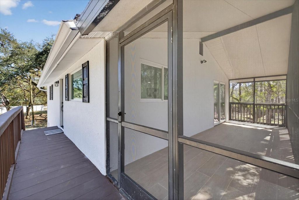 Image 43 of property listing at 8940 WICKER LANE, New Port Richey, FL 34654