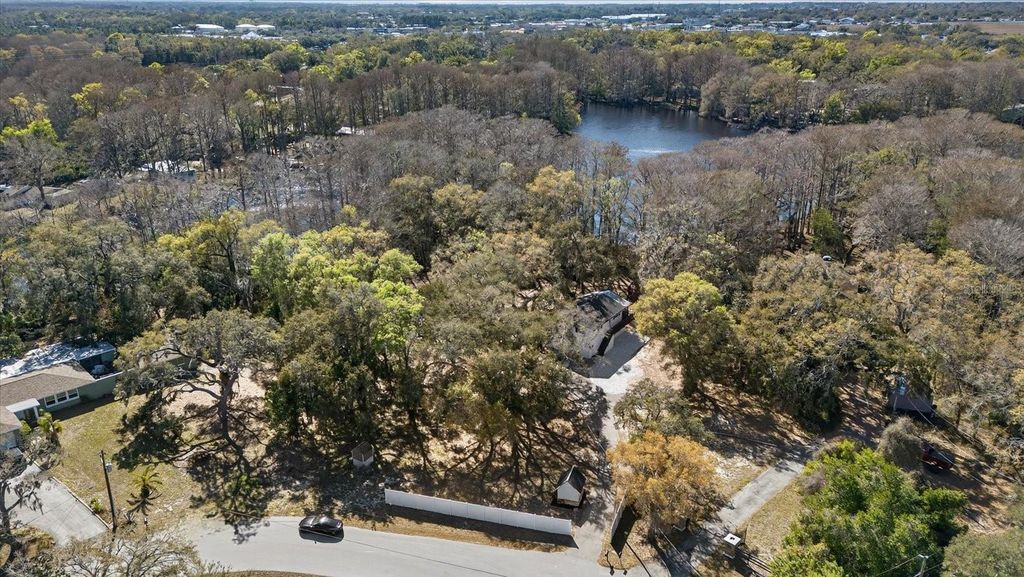 Image 55 of property listing at 8940 WICKER LANE, New Port Richey, FL 34654