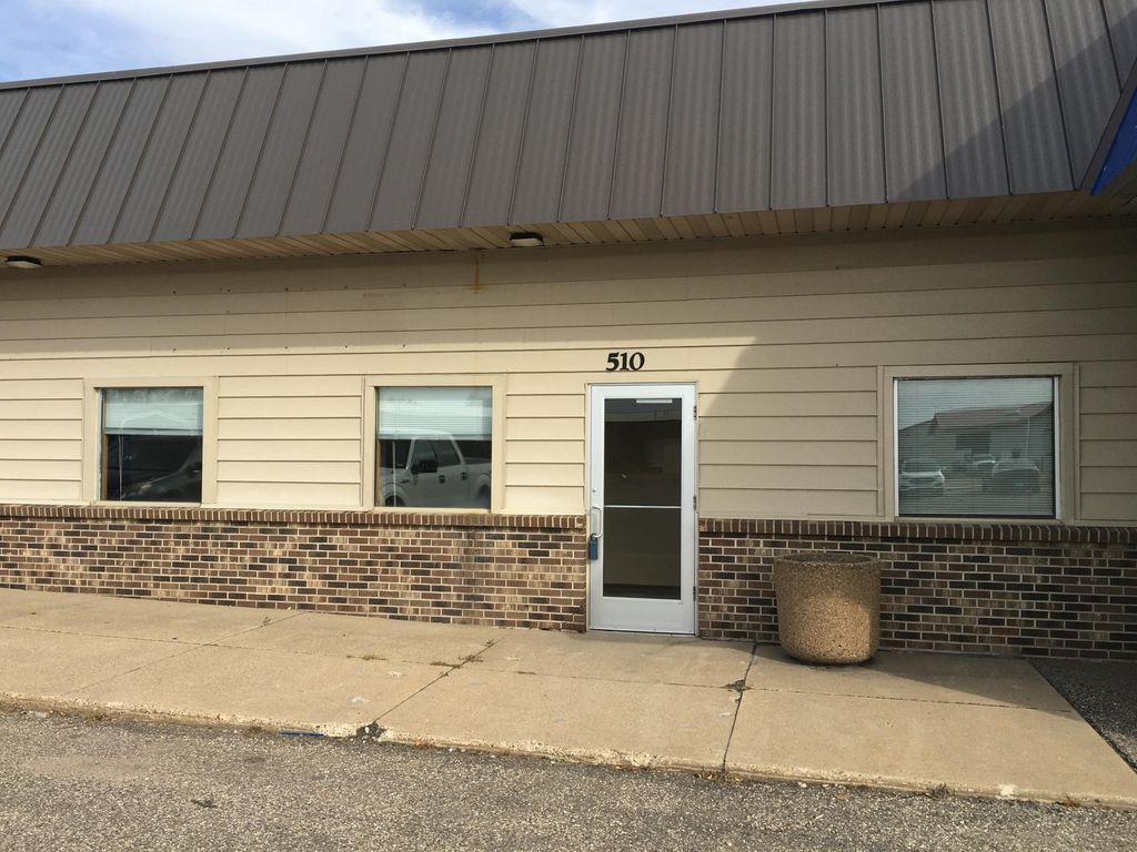 510 Faxon Road N, Norwood Young America, MN 55368 — exterior