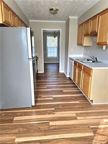 108 Laura Lane, Raeford, NC 28376