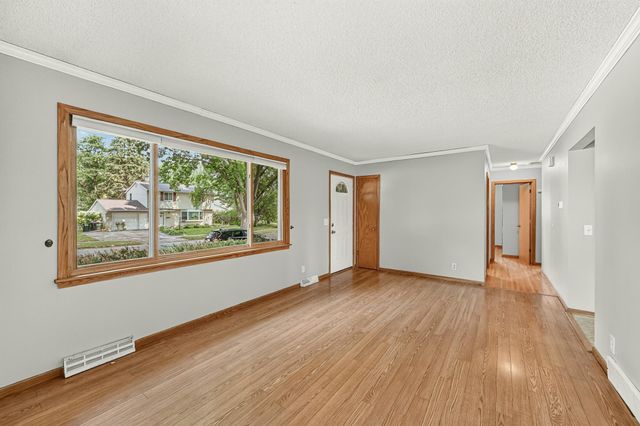 1706 34th Street NW, Rochester, MN 55901