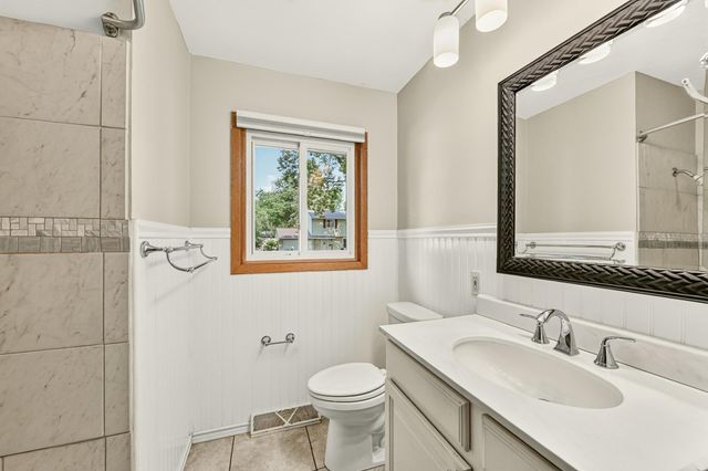 1706 34th Street NW, Rochester, MN 55901