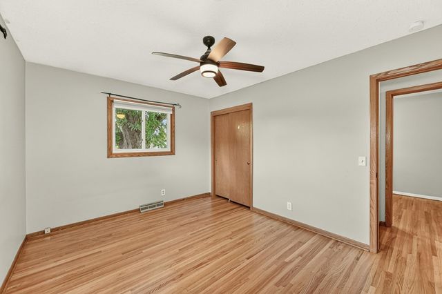 1706 34th Street NW, Rochester, MN 55901