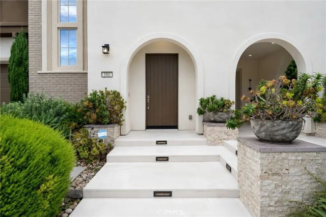 110 Perspective, Irvine, CA 92618