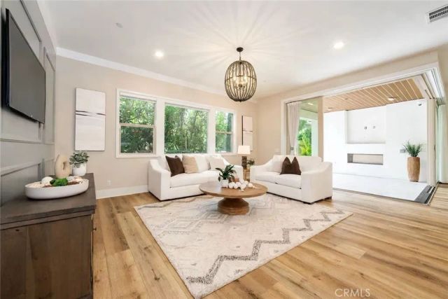 110 Perspective, Irvine, CA 92618