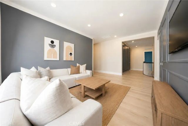 110 Perspective, Irvine, CA 92618