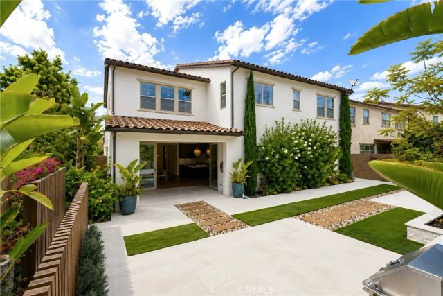 110 Perspective, Irvine, CA 92618