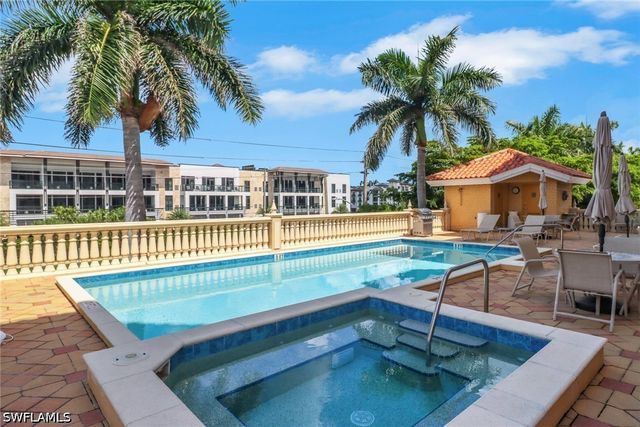 401 Bayfront PL 3502, Naples, FL 34102