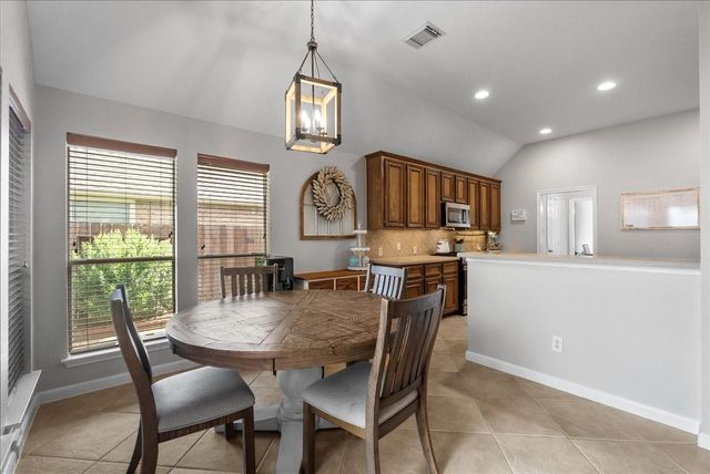 521 Ivory Stone Lane, League City, TX 77573