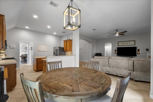 521 Ivory Stone Lane, League City, TX 77573