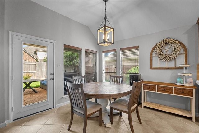 521 Ivory Stone Lane, League City, TX 77573