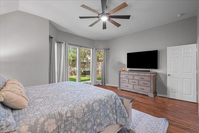 521 Ivory Stone Lane, League City, TX 77573