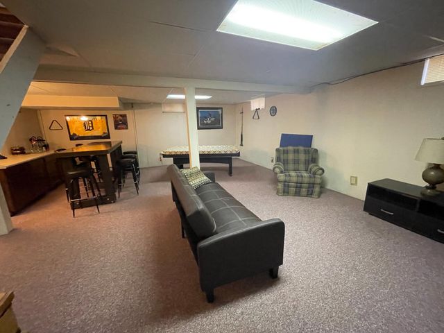 7937 Hillcrest Road, Roscommon, MI 48653